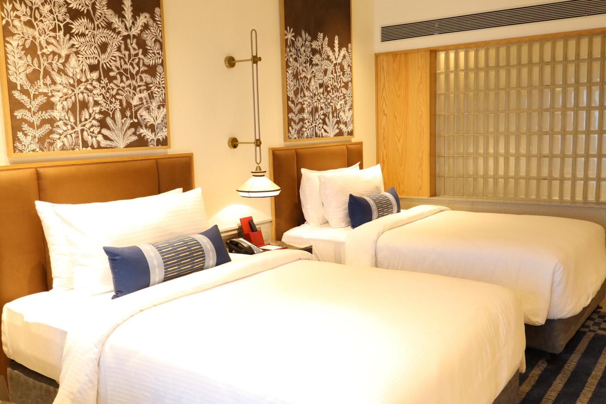 לונבלה The Dukes Retreat Khandala מראה חיצוני תמונה