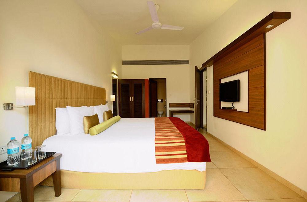 לונבלה The Dukes Retreat Khandala מראה חיצוני תמונה