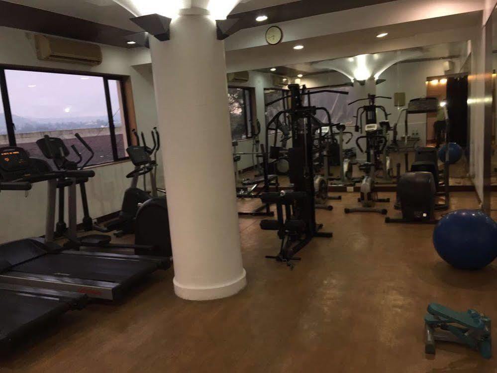 לונבלה The Dukes Retreat Khandala מראה חיצוני תמונה