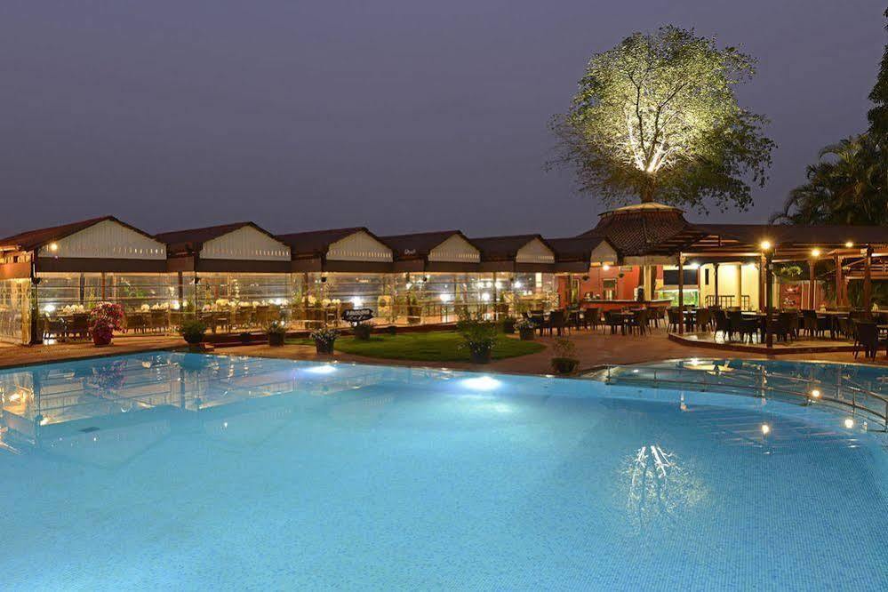 לונבלה The Dukes Retreat Khandala מראה חיצוני תמונה