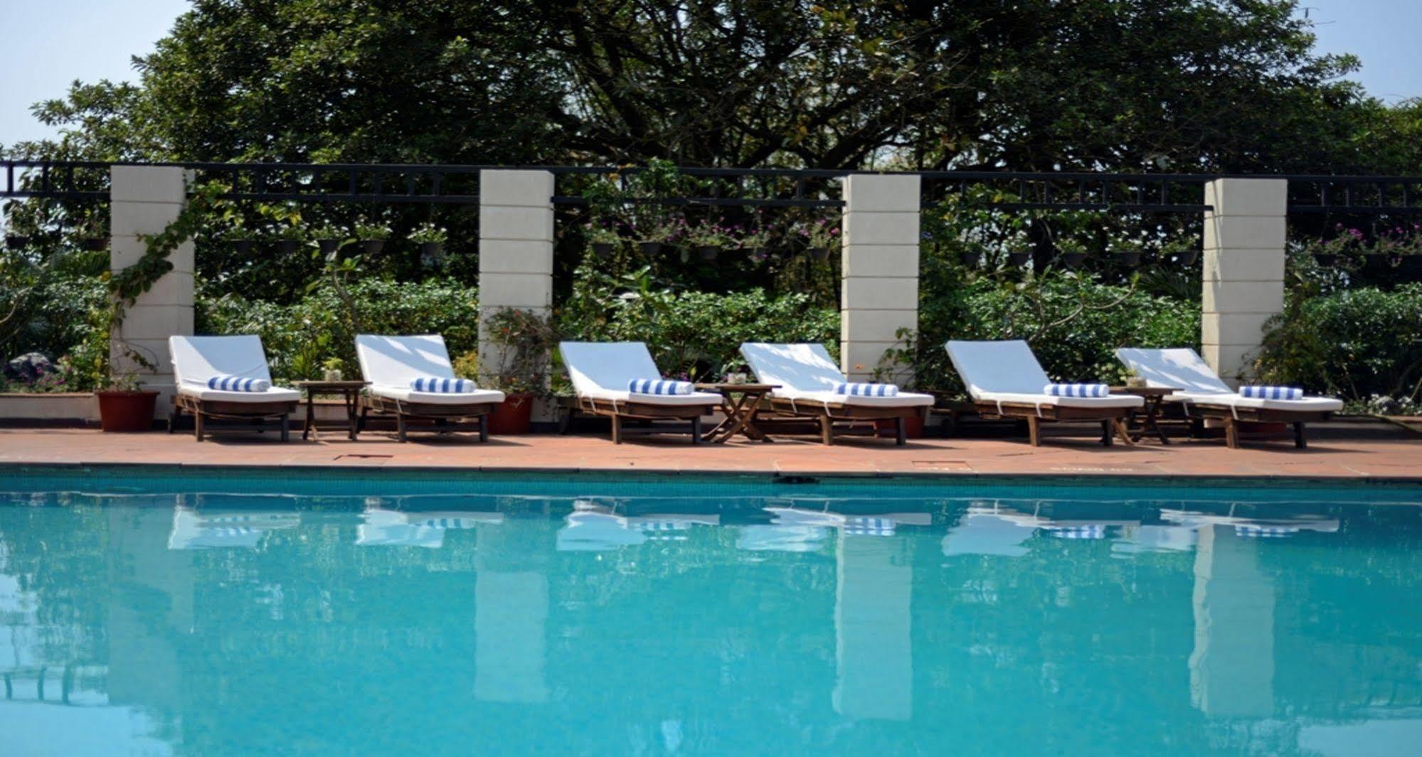לונבלה The Dukes Retreat Khandala מראה חיצוני תמונה