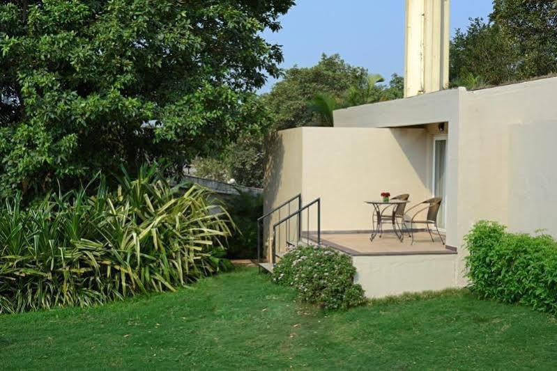 לונבלה The Dukes Retreat Khandala מראה חיצוני תמונה